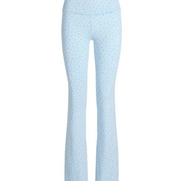 NWT Skims Cotton Jersey Foldover Pant Powder Blue Micro Floral Size Small - Picture 2 of 3